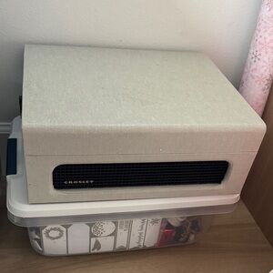 Crosley Suitcase Record Player